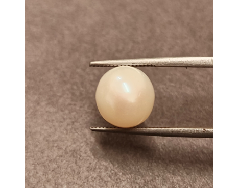 South-Sea Pearl 6.85ct.@400 per. ct. (Premium)