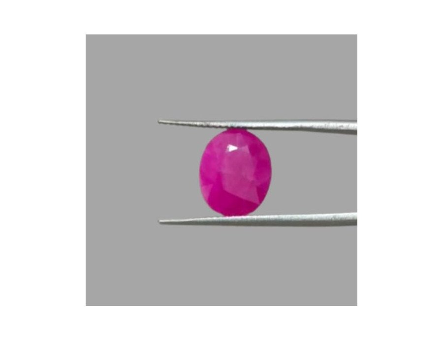 African Ruby 5.50ct.@12000 per. ct.(Premium) African Ruby 5.50ct.@12000 per. ct.(Premium)