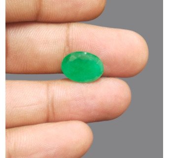 Emerald 5.60 ct.